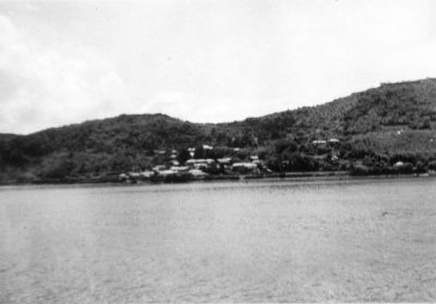 063a_Off_Korea_Oct_1950_Korean_Coastal_Bombardment_Near_Wonson_.jpg