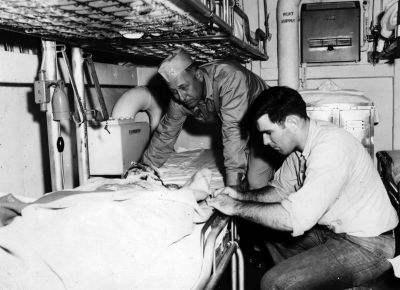 USS_Brush_Aid_-_Sept_26_1950_28Gene_Visconti_Photo29b.jpg